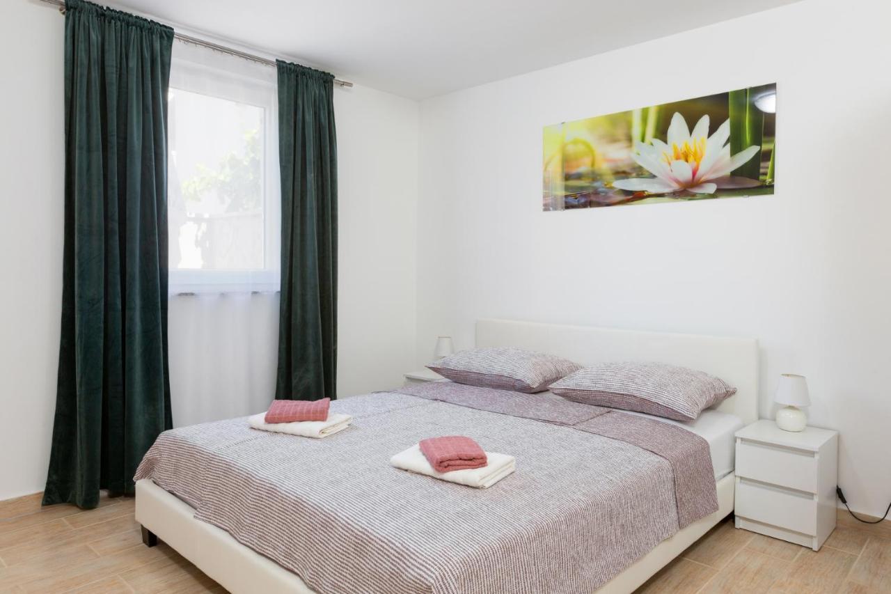 Vrdoljak Medulin Exteriör bild